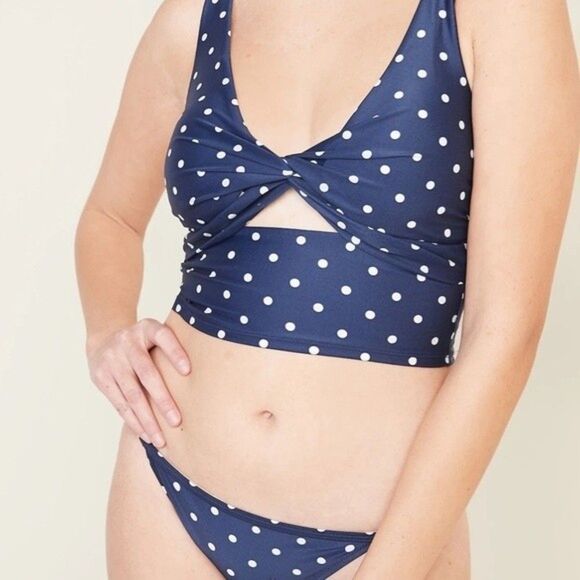 Old navy bikini Twist-Front Keyhole Tankini Swim Top Navy polka dot Xs o… - Picture 1 of 15